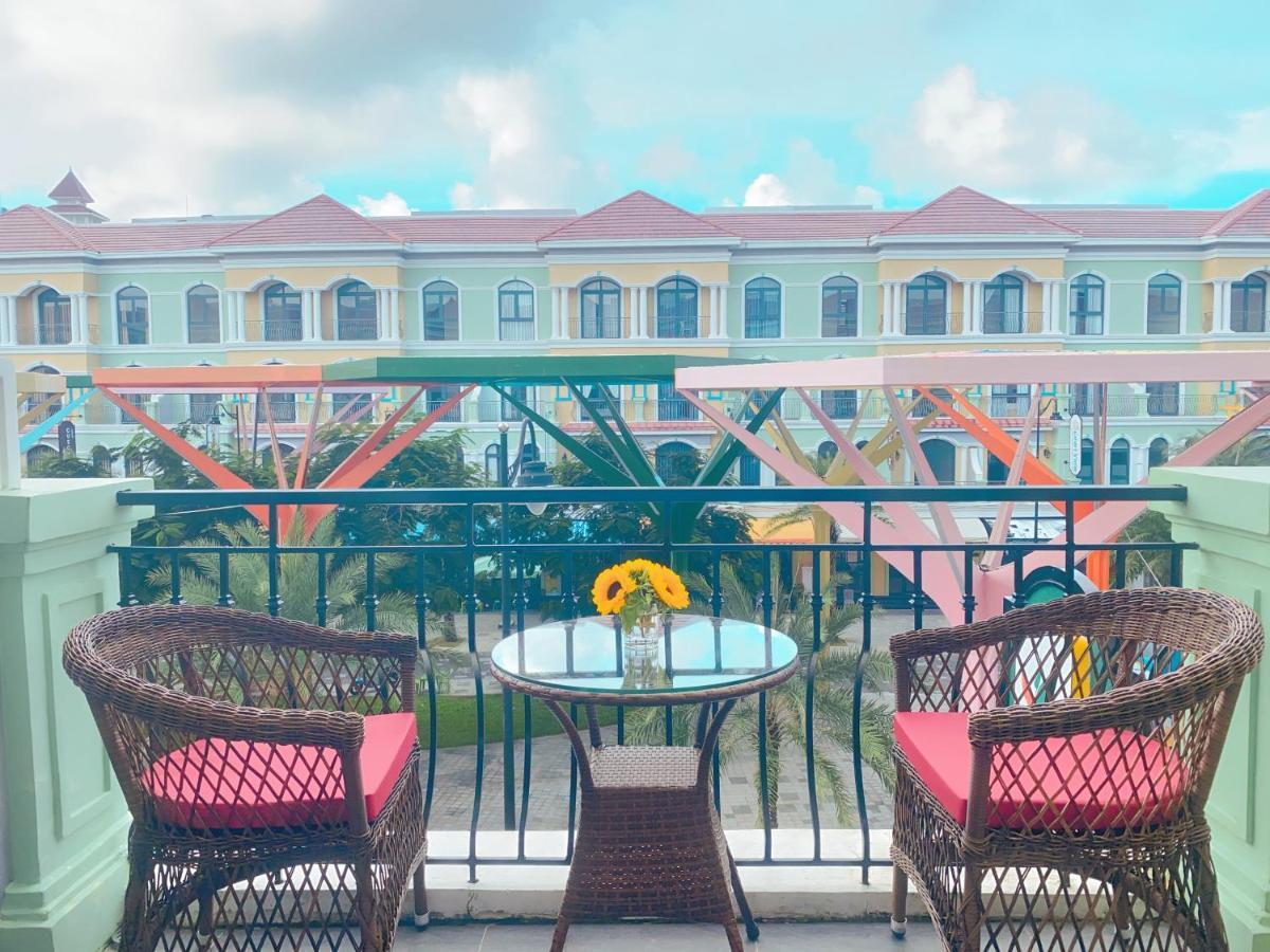 Solea Hotel Grandworld Дуонг-Донг Экстерьер фото
