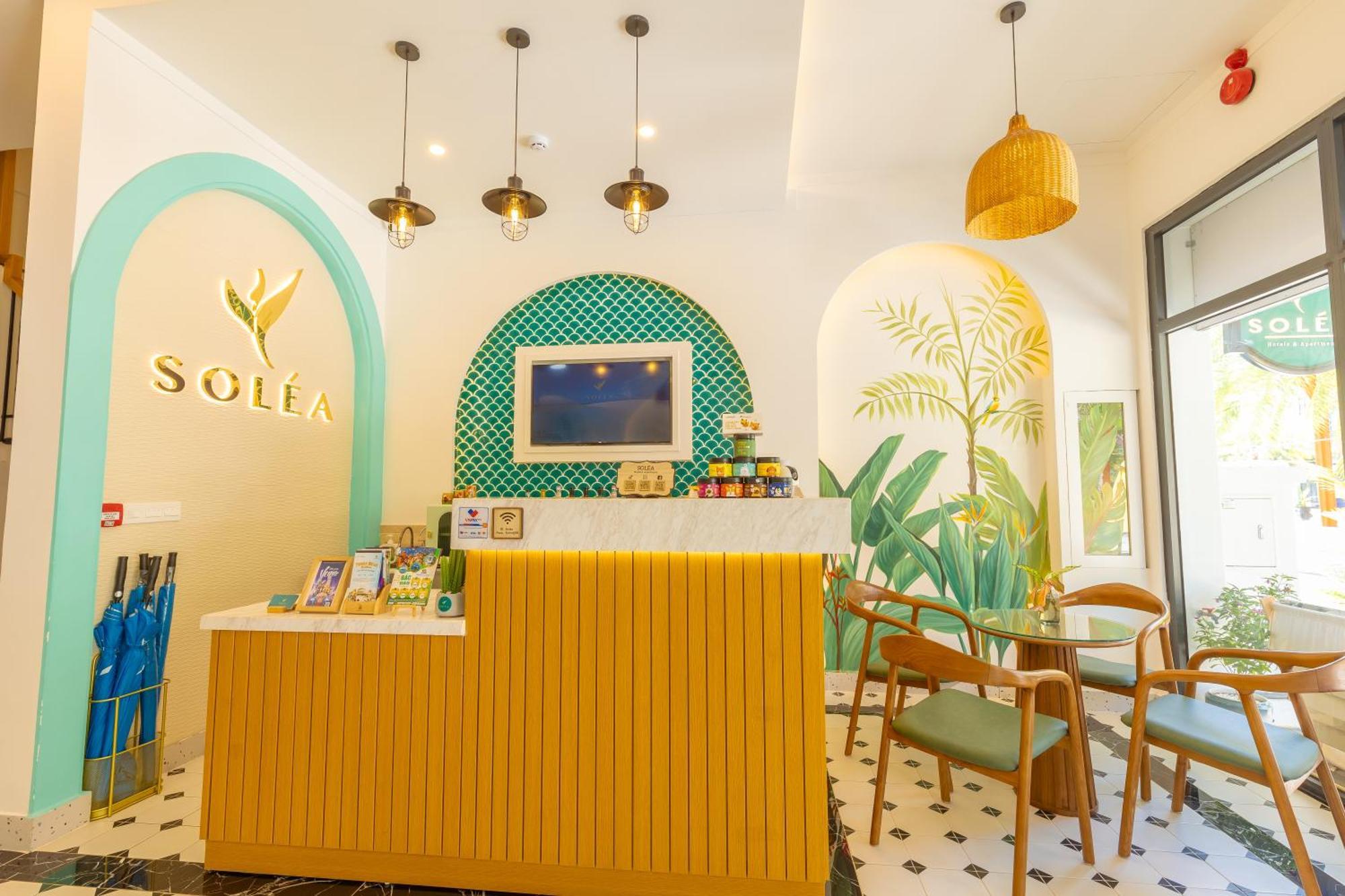 Solea Hotel Grandworld Дуонг-Донг Экстерьер фото